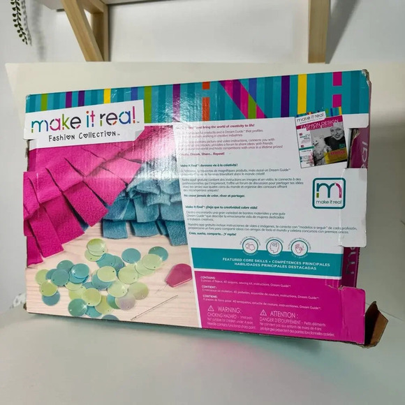 Make It Real Fashion Collection Craft Kit Mermaid Tail Knot & Bling Fleece, NEW - Picture 2 of 8